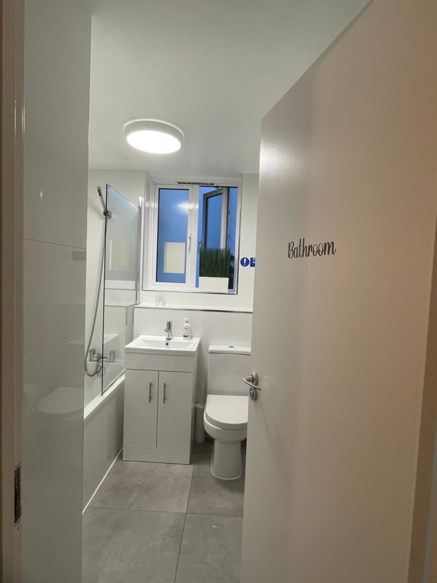 Lovely Double Rooms In Euston & Square In Central London Exteriör bild